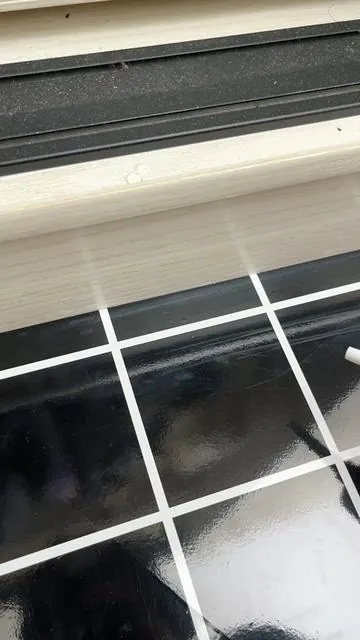 No more messy seams—this 3-in-1 tool does it all! #ScraperTool #SealantRemover  #HomeRepair #BathroomTools #flashsalevideowave 