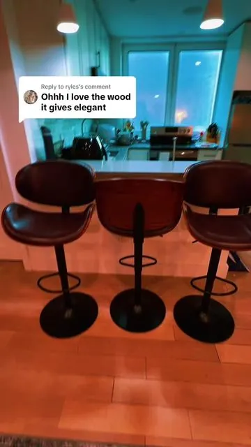 Replying to @ryles saving yall some stress from bad quality furniture 😭 #kitchendesign #apartmentshopping #apartmenttour #homedecor #barstools