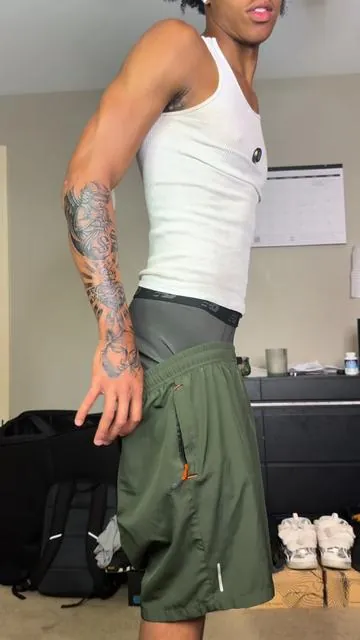 #summerclothes #summershorts #athleticshorts #menfashion