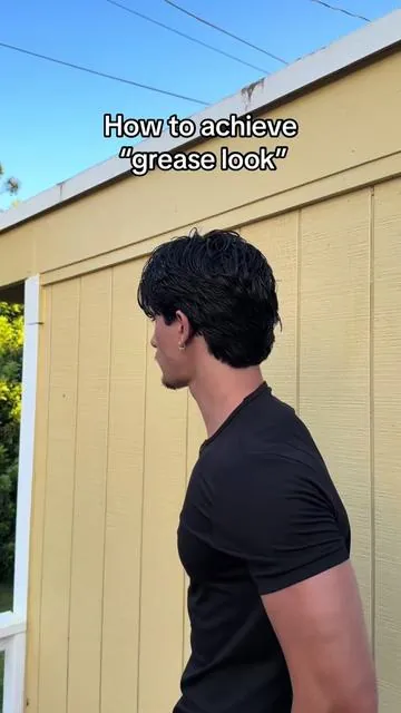 Grease = Good #hair #menshair #wavyhair #based #wowhair 
