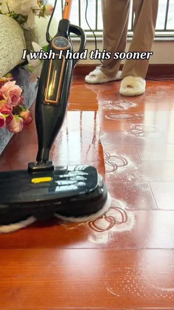 This is a high-temperature steam mop that can quickly polish your floors and kill bacteria. It's truly a great helper for household cleaning! #tiktokshop #mop #cleaning #Summervibes #steammop