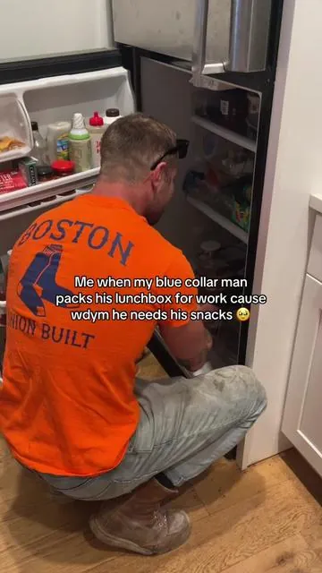 It’s so cute 🥰 #fyp #bluecollar #bluecollarboys #bluecollarmen #TikTokCreatorSearchInsightsIncentive 