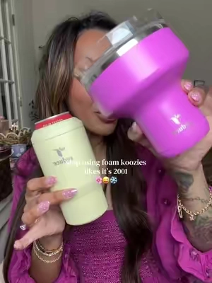 This 4-in-1 cooler cup holder is about to live in every beach bag, pool tote, and car cupholder all summer ☀️ @Reduce #reduce #drinkcooler #summermusthaves #TikTokShopCreatorPicks #summervibes