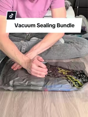 Efficient and affordable 🚚 ✅ #moving #vacuumseal #vacuumsealing #travel #efficient 