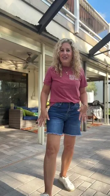 The perfect shorter length denim shorts! #CuffedShorts #bermudashorts #longshorts #jeanshorts 