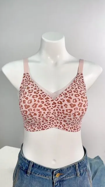 My Boyfriend Picks My Bra🫶🏻#tiktokshopmemorialday #comfortbra #oeakbras #jellybra #seamlessbra 