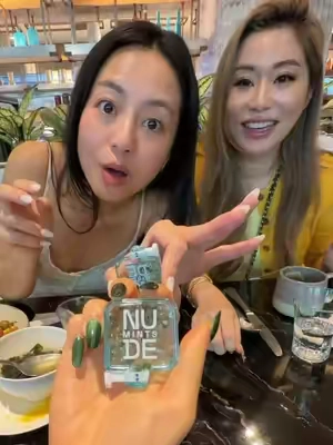 Apparently all the girlies are taking this mint 