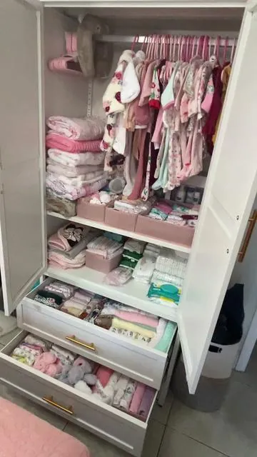 Clóset totalmente metálico #closet #wardrobeessential #bedroommakeover #tiktok #tiktokmemorialday 