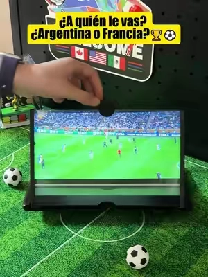 ¿Listos para el Mundial 2026? 🏆 No arruines tus ojos viendo el partido en una pantalla pequeña. 📱❌ Con este amplificador de 10" revive la final Argentina vs Francia como nunca antes. ¡Súper HD y fácil de usar! Consigue el tuyo en el carrito naranja. 👇#Mundial2026 #ArgentinaVsFrancia #Messi #Mbappe#summervibes