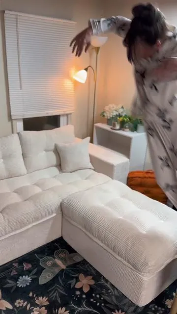 After 1 month I’m still in love with this double stuffed cushion boneless sofa. No sinking or sagging, it just keeps getting better and better. And I honestly have so much fun coming up with different ways to rearrange it! If you’re looking for a high quality, super plush boneless sofa, this is THE ONE! I got the 104” but they have bigger options available as well as other colors! Grab it while it’s still on sale! #bonelesscouch #modularsofa #comfycouch #tiktokshopmemorialday #dealsforyoudays 