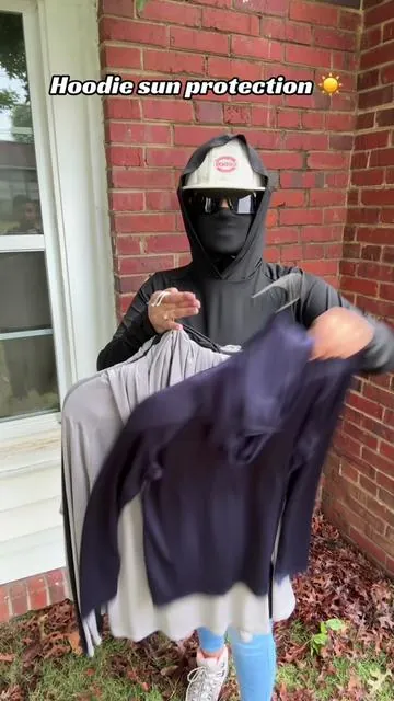 Men’s hooded sports tops available in sets of 6 or 3, featuring a mask design, high-stretch quick-dry fabric, sun protection and breathability—ideal for outdoor activities, fishing, and working outdoors in sunny conditions. ##hoodie##sunprotection##work##outdooractivity##tiktokshop