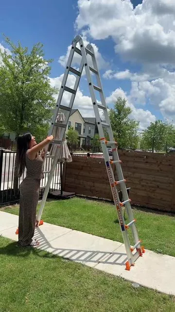 #ladder #ladders #tiktokshopmemorialday #summervibe #tiktokshopsummerturnup 