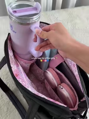Wait.. all of THIS fits in here?🫠✨ #officebag #workbag #girlythings #whatsinmybag #SummerVibes 