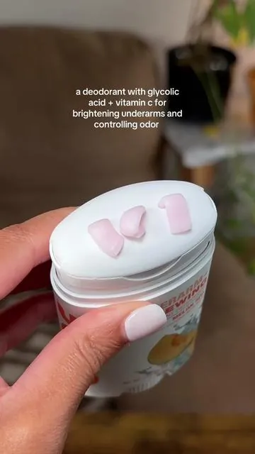 if your underarms look darker or feel irritated, your deodorant might be making it worse  #underarmcare #deodorant #glycolicacid #unevenskintone #bodycare