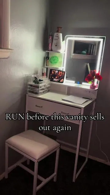 I got this vanity for my sister in law and it is soooo cute! #makeup #vanitymirror #makeupvanity #tiktokshop #makeuphacks 