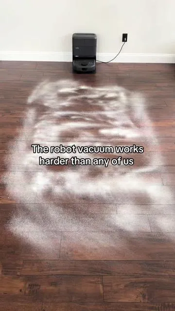 Time to start putting these vacuums to the test. #robotvaccuum ##vacuumcleaner #bestrobotvacuum #eufy #CapCut 