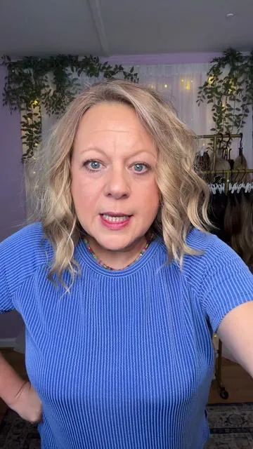 Paneway Dirty Blonde with Brown Root 10” if you’re losing your hair experiencing hair loss balding, thinning hair, need more volume just want gray coverage get the hair topper #GetTheHairTopper #HairToppersForThinningHair #HairToppersForWomen #TikTokShopCreatorPicks#SummerSALE@Paneway 