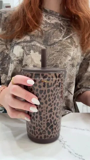 coffee coffee coffee 🤎✨🧋#coffee #coffeetiktok #hydrojug #hydrojugtumbler #coffeetime @HYDROJUG 