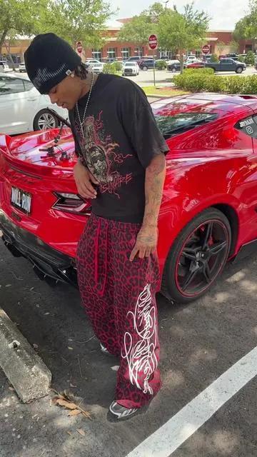 Ngl these sweats tuff #fyp #viral #fashion 