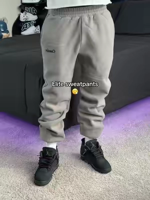 👆🏽Grab a pair before they sell out👆🏽 #recentpickups #musthaves #sweatpants #trending #viraltiktok 