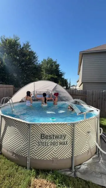 Nada como tener una piscina en casa #creatorsearchinsights #tiktokshopstockup #Summervibes #tiktokshopcreatorpicks #pool 