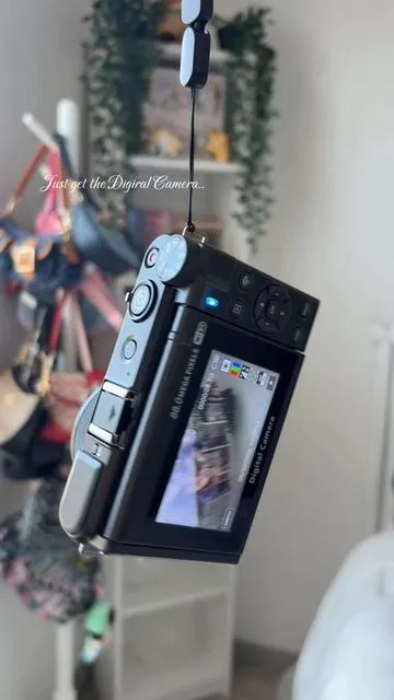 Summer photo dump gonna go crazy 💫🏝️… #digitalcameras #fyp #tiktokmademebuyit #digicam #viral 
