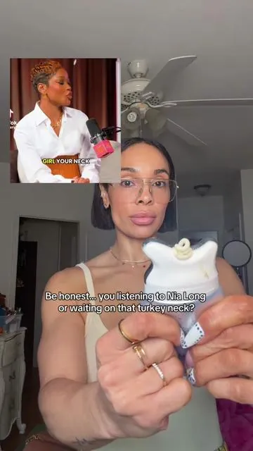 I listened… neck cream BEEN in the routine. #anua#neckcream#nialong#tiktokshopdealsforyou#summerwins 