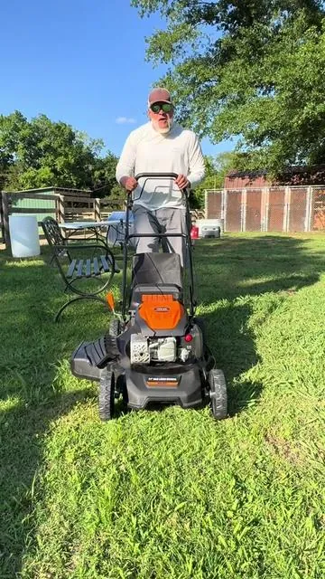 Mowing the Grass Just Got Easier!  Efurden 21" Self-Propelled Gas Lawn Mower, 170cc 4-Stroke Engine #lawnmower, #lawncare, #TikTokShopCreatorPicks, #DealsForYouDays, #SummerWins 