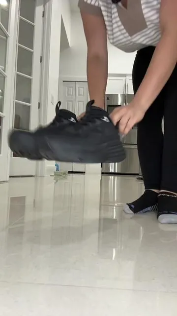 Los zapatos que todos usan para trabajar #workshoes #slipon #nonslip #handfree #tiktokshopdealsforyoudays 