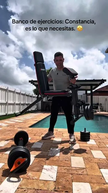 Si quieres entrenar desde tu casa sin perder tiempo ni pagar gimnasio, este banco está demasiado duro 🔥💪Tiene múltiples posiciones para trabajar pecho, espalda, brazos, hombros y abdominales.Perfecto para crear disciplina y entrenar cómodo en casa.🛒 Búscalo en el carrito naranja encima de mi nombre.@Bearbro Fitness Studio #ejercicioencasa #ejercicio #dealsforyoudays #tiktokshopfathersday #carmonatelodice #adjustableworkoutbench #fitnesssetup #homefitnesssetup #homefitnesstools #menfitness #foldablefitness #tiktokshopcreatorpicks #tiktokshop4thofjuly 