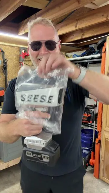 SEESE Cyber Cordless Leaf Blower 120 MPH Turbo Fan Powerful Car Dryer And Yard Cleanup Tool #TikTokshopCreatorPicks #FathersDayGift #SummerVibes #LeafBlower #CarDryerTool @SEESE Store 
