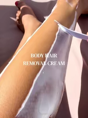 Say goodbye to razors👋🏻🪒 #hairremoval #bodyhairremovalcream #SummerVibes #dealsforyoudays 