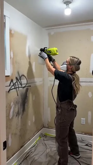 Stop using brushes! Get this silky, factory-fresh finish.#seesesuperbrandday #CurbAppeal #FurnitureFlip #PaintSprayer #HomeMakeover 