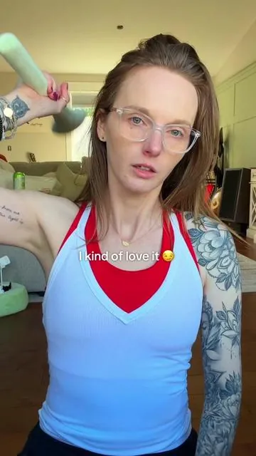 I know patting sticks are weird, but I actually love it so much! A great massage technique. #PattingSticks #MassageTechnique #EnergyWork #Grounding #DealsForyouDays