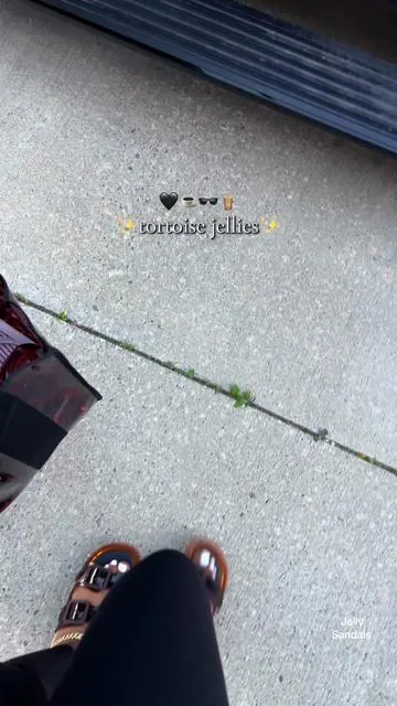 Jelly sandals #DealsForYouDays #NewDropsForYou #tiktokshopcreatorpicks #SummerVibes #summerwins @Cushionaire 