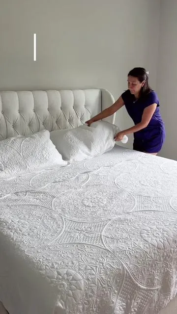 ✨ Este set de cama tiene mi corazón 🤍🛏️ es Suave , fresco y súper cozy a la hora de dormir 🥱 #bedding #cozybedroom #quilted #dealsforyoudays #tiktokdealsforyoudays 