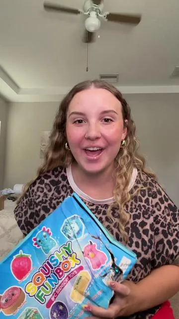 Unboxing my new squishy box!!! #squishybox #squishy #squishyhaul #dumpling 