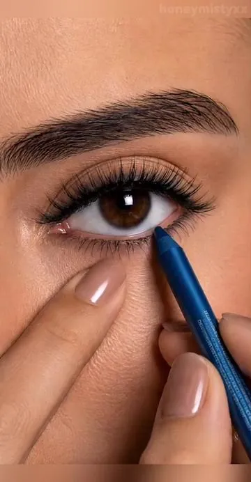 ❤️‍🔥Tired of smudging? 1-swipe pigment.Complimentary Pencil Sharpener12- color punk colored smoked eyeliner.🤩💕👇🏻👇🏻👇🏻#eyeliner #Eyemakeup #punk#makeuptutorial #dealsforyoudays  