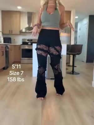 Finally the really tall ones get cute pants 😭😍 #tallgirl #tallfashion #talltok #talljeans #tallfriendlyfashion 