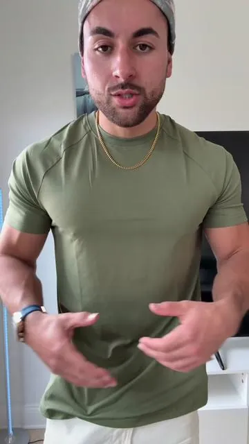 7647601849700289805