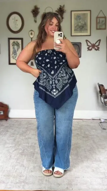 A cutie comfy little plus size fit 💕 * I do love this top cause it’s cute AF but the material isn’t the best. Not the worst but def not the best #plussizefashion #curvyfashion #plussizeoutfits #summervibes #dealsforyoudays 