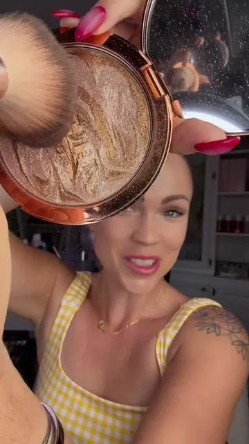 My summer glam @livetinted #livetinted #summervibes #summerglam 