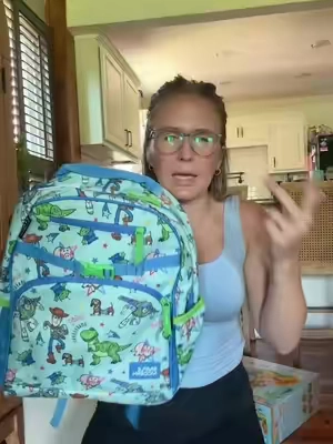 Character backpacks for back to school 📚 #toddlerbackpack #backtoschoolshopping #kindergartenmom #schoolsupplies #dealsforyoudays 