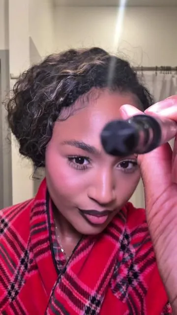 Oh I luvvvv thisss, it’s so 🫦 #makeuphacks #makeuplooks #makeuptiktok #blackgirlmakeup #lexjanae 