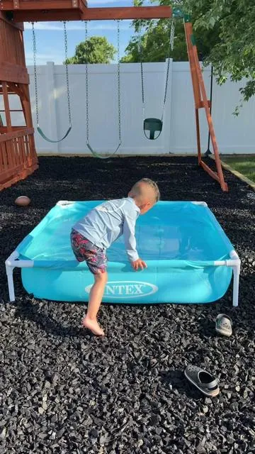 Me encanta que no es inflable, tiene estructura resistente, drenaje fácil y la calidad que siempre esperamos de Intex.  #kidspool #intexpool #intex #summerfun #toddlerpool 