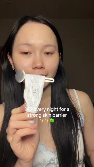 really good for dry skin @Dr.Althea US  #dralthea #dralthea147cream #damagedskinbarrier #dryskin #dealsforyoudays 