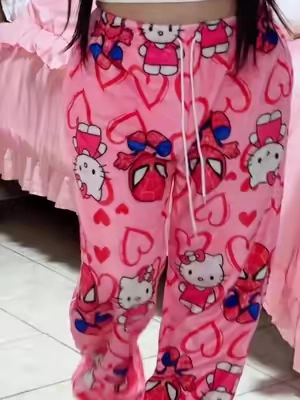 Soft and comfy ✨ Obsessed #pajamas #hellokitty #pink #flashsale #tiktokshop 