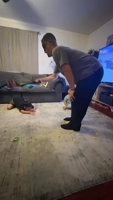 #catsandrobbers #relatablegames #familygameideas #familygamenight 
