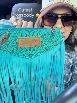 Low Key Obsessed 😍 @Rustic Charm Bootic #westernpurse #westernstyle #dealsforyoudays  