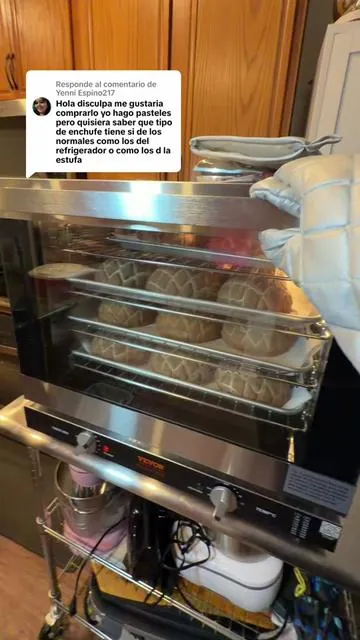 Respuesta a @Yenni Espino217 Lleva tu cocina al siguiente nivel con este horno de convección comercial VEVOR. Su potente circulación de aire ayuda a lograr una cocción uniforme, ideal para hornear pan, conchas, galletas, pizzas y mucho más. Perfecto para negocios o para quienes buscan resultados profesionales desde casa. #DealsForYouDays #TikTokShopFinds #VEVOR #CommercialOven #BakingEssentials
